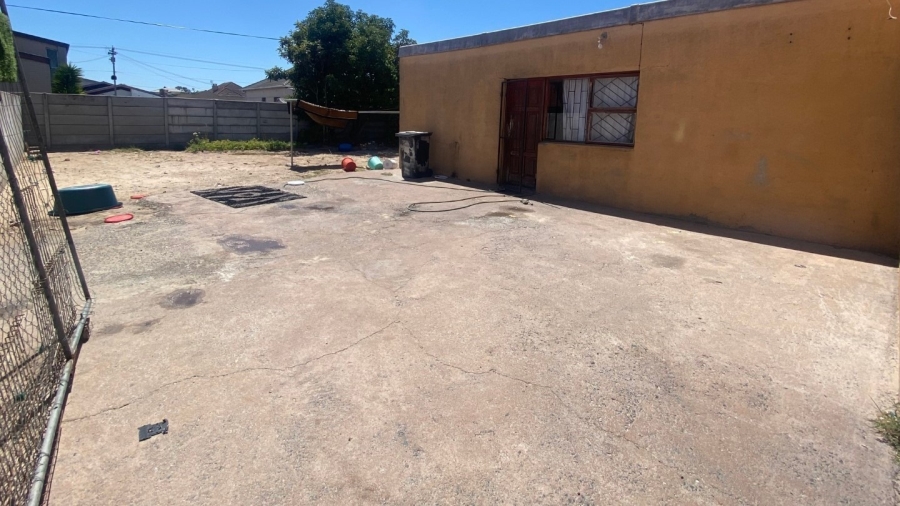 16 Bedroom Property for Sale in Bellville South Western Cape